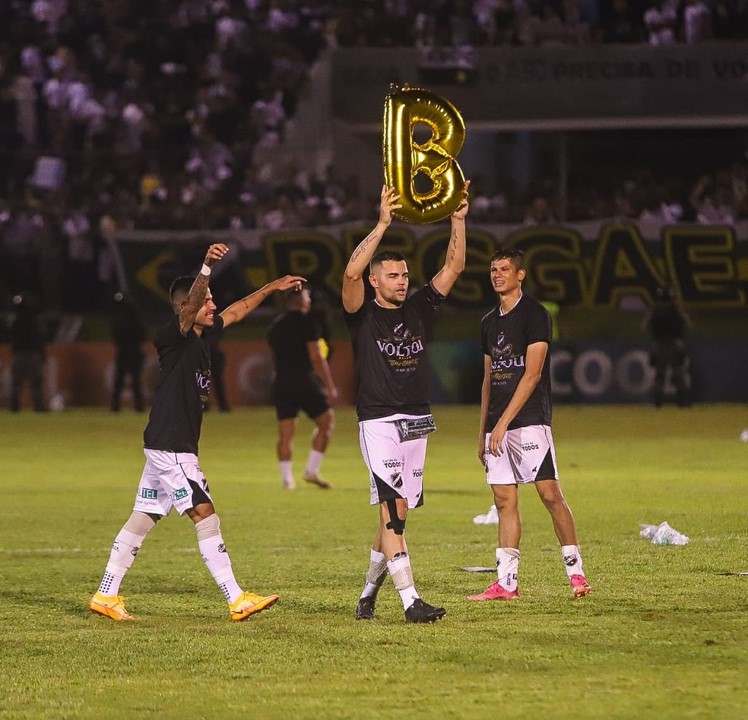 CAMPEONATO BRASILEIRO DA SÉRIE C DE 2022. MIRASSOL-SP. CLASSIFICADO PARA A FINAL. ABC-RN. CLASSIFICADO PARA A FINAL. BOTAFOGO-SP. CLASSICIADO PARA O CAMPEONATO BRASILEIRO DA SÉRIE B EM 2023. VITÓRIA-BA. CLASSICIADO PARA O CAMPEONATO BRASILEIRO DA SÉRIE B EM 2023. REBAIXADOS PARA O CAMPEONATO BRASILEIRO DA SÉRIE D DE 2023. ATLÉTICO-CE. DÉCIMO SÉTIMO LUGAR. BRASIL DE PELOTAS-RS. DÉCIMO OITAVO LUGAR. FERROVIÁRIO-CE. DÉCIMO NONO LUGAR. CAMPINENSE-PB. VIGÉSIMO LUGAR. CLUBES DISPUTARAM A SÉRIE C EM 2023. AMÉRICA-RN. CAMPEÃO DO CAMPEONATO BRASILEIRO DA SÉRIE D DE 2022. POUSO ALEGRE-MG. VICE-CAMPEÃO DO CAMPEONATO BRASILEIRO DA SÉRIE D DE 2022. AMZONAS-AM. TERCEIRO LUGAR. SÃO BERNARDO-SP. QUARTO LUGAR.