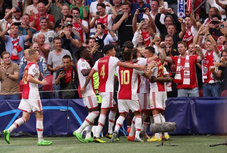 LIGA DOS CAMPEÕES DA EUROPA. FASE DE GRUPOS. GRUPO A. PRIMEIRA RODADA. AJAX. HOLANDA. RANGERES. ESCÓCIA.