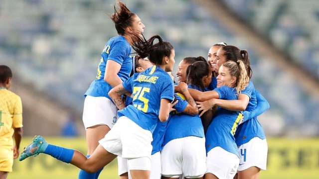 AMISTOSO INTERNACIONAL. FUTEBOL FEMININO. BRASIL. ÁFRICA DO SUL.
