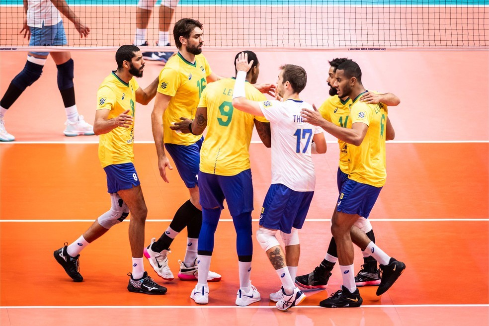 LIGA MUNDIAL DE VÔLEI. QUARTAS DE FINAL. JOGO ÚNICO. PARTIDA ÚNICA. BRASIL. CLASSIFICADO. ARGENTINA. ELIMINADA. POLÔNIA. CLASSIFICADA. ESTADOS UNIDOS. ELIMINDO.SEMIFINAL. PARTIDA ÚNICA. JOGO ÚNICO. SÁBADO. 10 DE SETEMBRO. BRASIL. POLÔNIA.