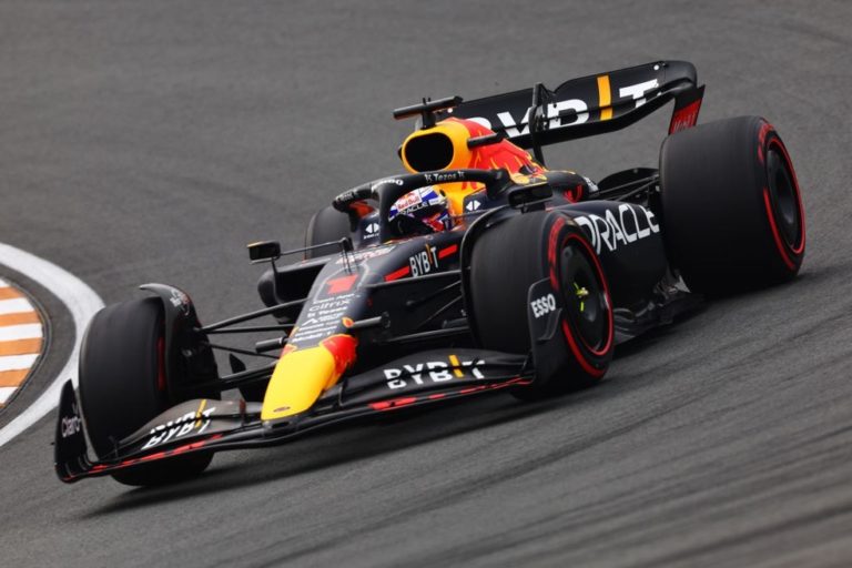FÓRMULA 1. MAX VERSTAPPEN. GRANDE PRÊMIO DA HOLANDA. RBR.