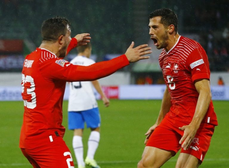 LIGA DAS NAÇÕES DA UEFA. UNIÃO DAS ASSOCIAÇÕES EUROPEIAS DE FUTEBOL. FASE DE GRUPOS. GRUPO 2. LIGA A. SEXTA RODADA, SUÍÇA. ELIMINADA. TERCEIRO LUGAR. 9 PONTOS. REPÚBLICA TCHECA. 4 PONTOS. QUARTO LUGAR. REBAIXADO PARA A LIGA B.