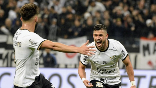 COPA DO BRASIL DE 2022. SEMIFINAL. JOGO DE VOLTA. SEGUNDA PARTIDA. CORINTHIANS-SP. CLASSIFICADO. FLUMINENSE-RJ. ELIMINADO. FINAL. CORINTHIANS-SP. FLAMENGO-RJ.