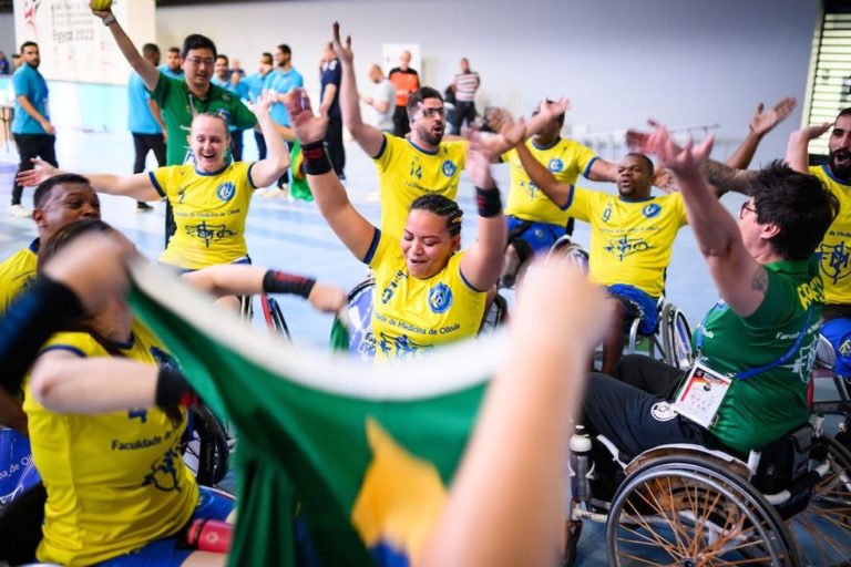 BRASIL. CAMPEÃO. MUNDIAL DE HANDEBOL DE CADEIRA DE RODAS. EGITO.VICE-CAMPEÃO.