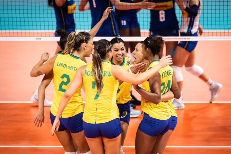 CAMPEONATO MUNDIAL DE VOLEIBOL. SEMIFINAL. FEMININO. JOGO ÚNICO.PARTIDA ÚNICA. BRASIL. CLASSIFICADO. ITÁLIA. ELIMINADA. DISPUTARÁ TERCEIRO LUGAR. QUARTO LUGAR. FINAL. BRASIL. SÉRVIA. PARTIDA ÚNICA. JOGO ÚNICO.