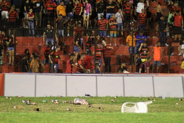 VIOLÊNCIA NOS ESTÁDIOS. CAMPEONATO BRASILEIRO DA SÉRIE A DE 2022. CUIABÁ-MT. CEARÁ-CE. CAMPEONATO BRASILEIRO DA SÉRIE B DE 2022. SPORT-PE. VASCO-RJ.