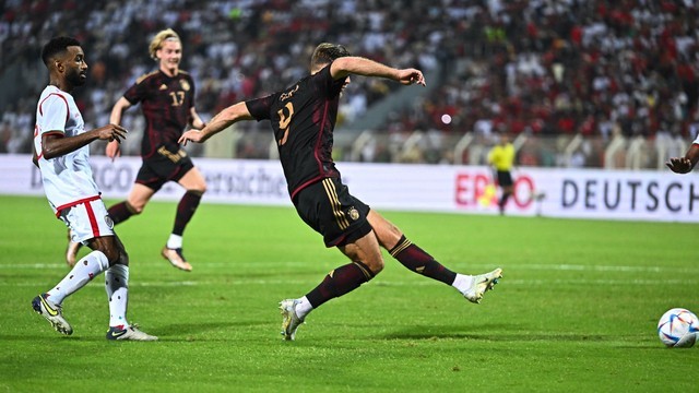 AMISTOSO INTERNACIONAL. PREPARAÇÃO PARA COPA DO MUNDO DE 2022. ALEMANHA. OMÃ.