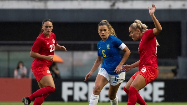 AMISTOSO. BRASIL. CANADÁ. FUTEBOL FEMININO.
