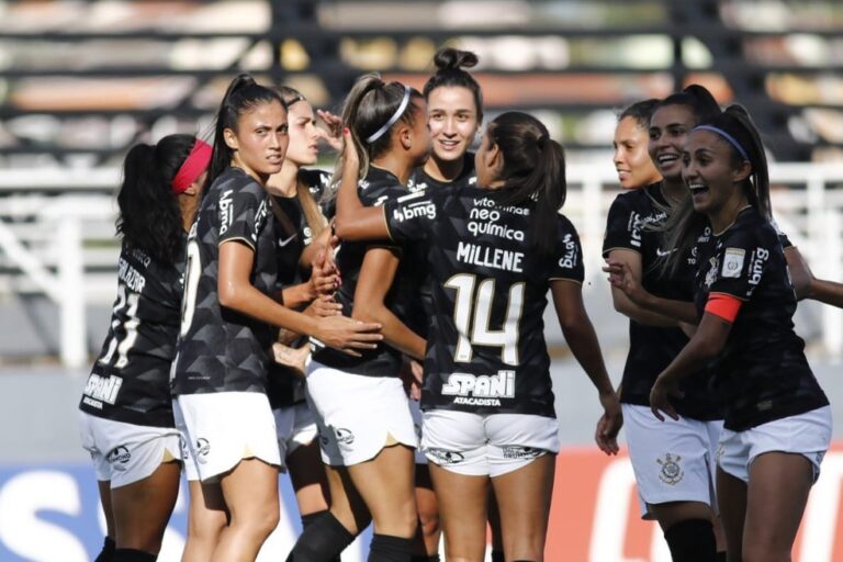 COPA PAULISTA DE FUTEBOL FEMININO. PRIMEIRO JOGO. PARTIDA DE IDA. JOGO DE IDA. RED BULL BRAGANTINO-SP. CORINTHIANS-SP.
