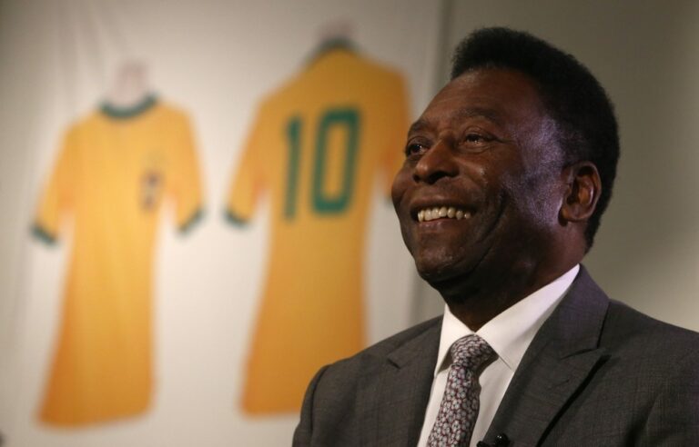 PELÉ. MORTE.