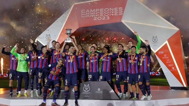 SUPERCOPA DA ESPANHA. FINAL. JOGO ÚNICO. PARTTIDA ÚNICA. ARÁBIA SAUDITA. BARCELONA. ESPANHA. CAMPEÃO. DÉCIMA QUARTA VEZ. TETRADECAMPEÃO. REAL MADRID. ESPANHA. VICE-CAMPEÃO.