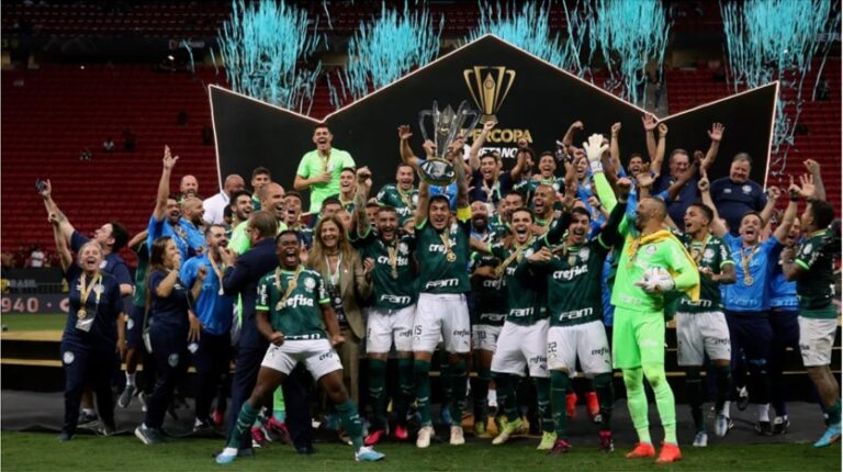 SUPERCOPA DE 2023. FINAL. BRASÍLIA-DF. JOGO ÚNICO. PARTIDA ÚNICA. PALMEIRAS-SP. CAMPEÃO. FLAMENGO-RJ. VICE-CAMPEÃO.