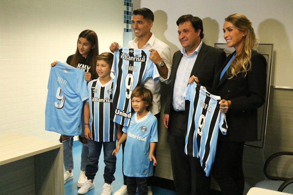 GRÊMIO-RS. LUÍS SUÁREZ. APRESENTAÇÃO.