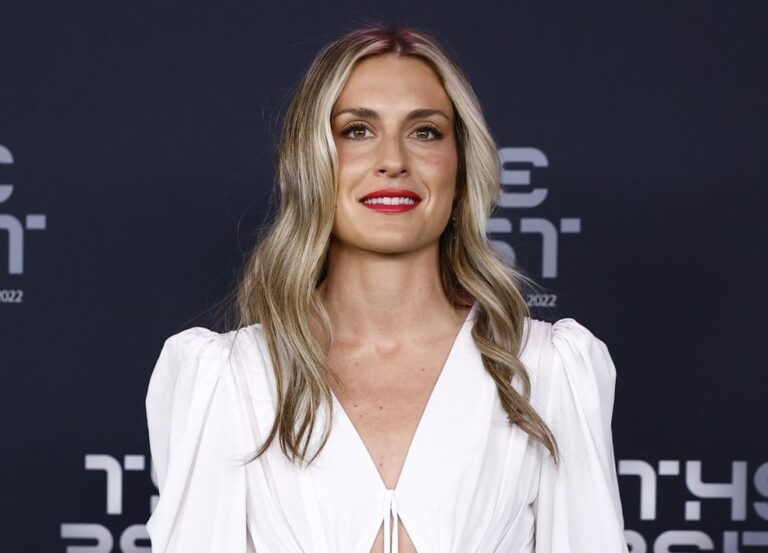 ALEXIA PUTELLAS. ESPANHOLA. MELHOR JOGADORA 2022.