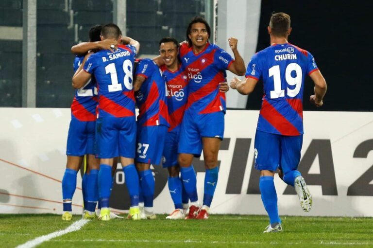 TAÇA LIBERTADORES DA AMÉRICA DE 2023. SEGUNDA FASE. JOGO DE IDA. PRIMEIRA PARTIDA. UNIDO CURICÓ. CHILE. CERRO PORTEÑO. PARAGUAI.