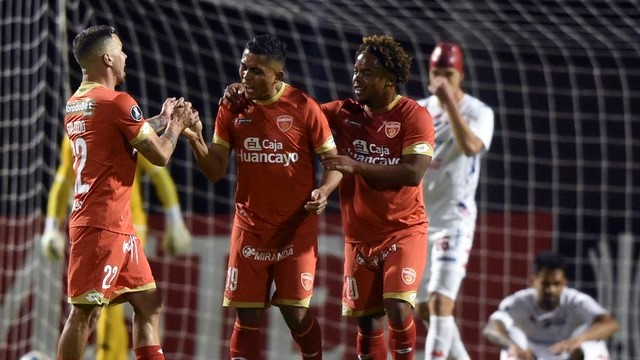 TAÇA IBERTADORES DA AMÉRICA DE 2023. PRIMEIRA FASE. SPORT HUANCAYO. PERU. NACIONAL. PARAGUAI. PRIMEIRA PARTIDA. JOGO IDA.