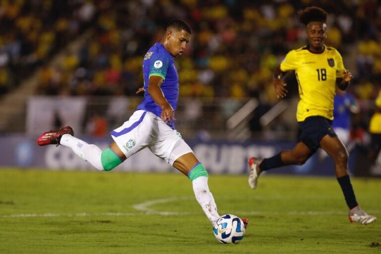 SUL-AMERICANO SUB-17 DE 2023. PRIMEIRA FASE. GRUPO A. BRASIL. EQUADOR.