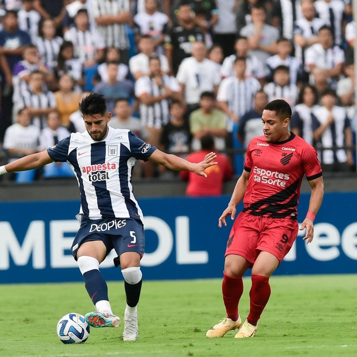 TAÇA LIBERTADORES DA AMÉRICA DE 2023. FASE DE GRUPOS. GRUPO G. PRIMEIRA RODADA. ATHLETICO-PR. BRASIL. ALIANZA LIMA. PERU.