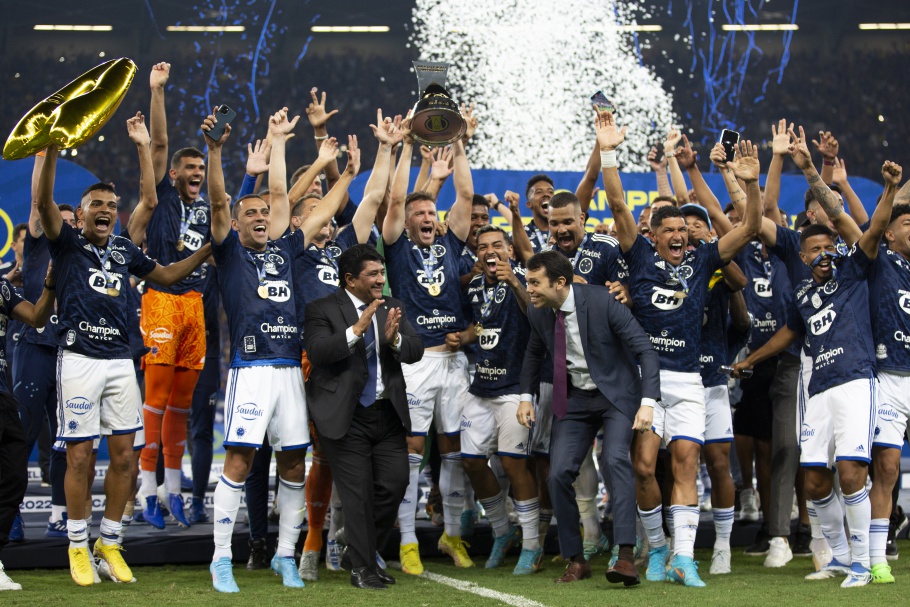 CAMPEONATO BRASILEIRO DA SÉRIE B DE 2023. PRIEMIRA FASE. PRIMEIRA RODADA. GUARANI-SP. AVAÍ-SC. ITUANO-SP. CEARÁ-CE. VILA NOVA-GO. NOVORIZONTINO-SP.MIRASSOL-SP. CHAPECOENSE-SC. SAMPAIO CORRÊA-MA. ATLÉTICO-GO. JUVENTUDE-RS. BOTAFOGO-SP. CRICIÚMA-SC. TOMBENSE-MG. LONDRINA-PR. ABC-RN. VIT[ORIA-BA. PONTE PRETA-SP. CRB-AL. SPORT-PE.