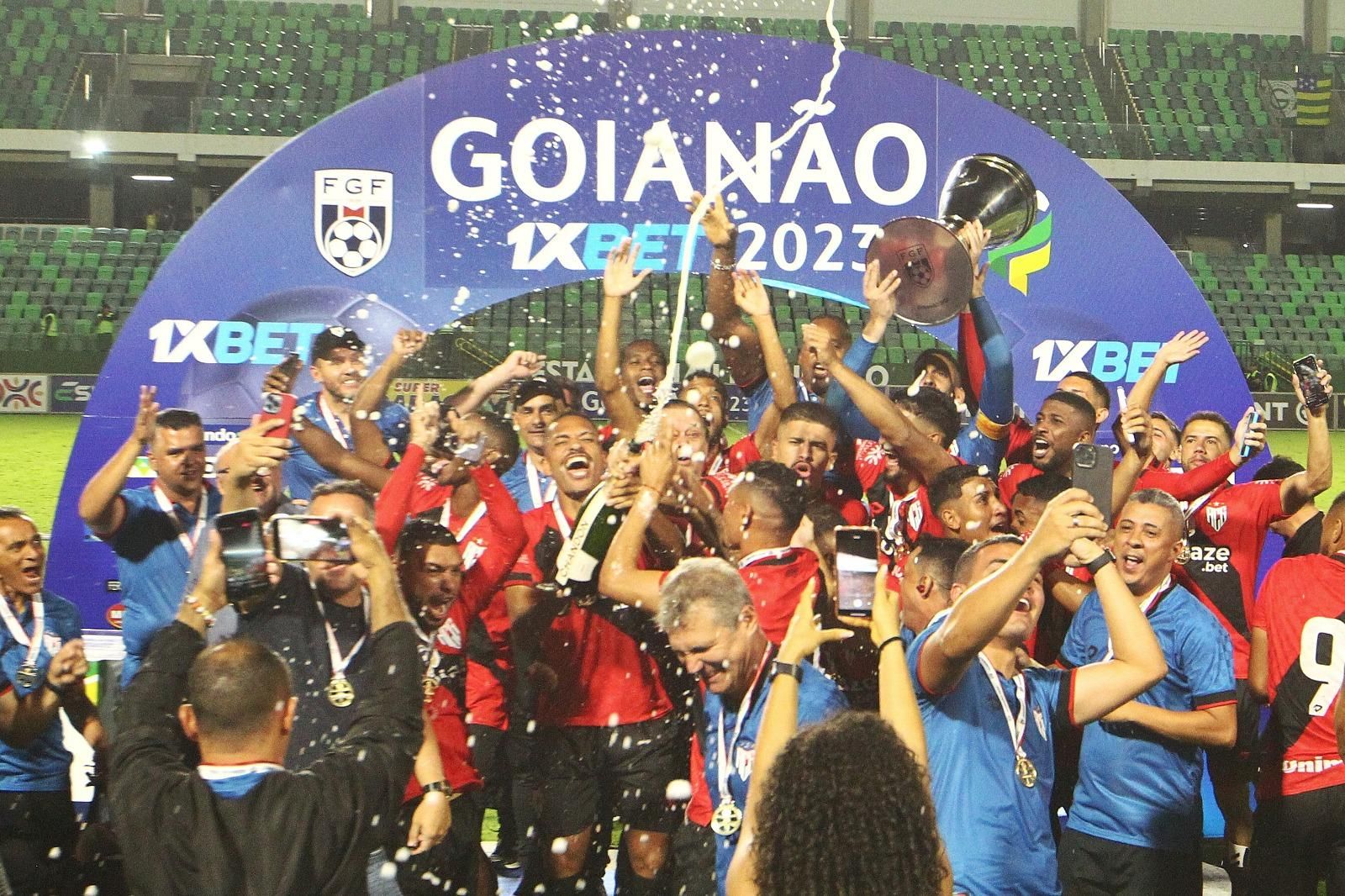 CAMPEONATO GOIANO DE 2023. FINAL. JOGO DE VOLTA. SEGUNDA PARTIDA. ATLÉTICO-GO. CAMPEÃO. HEPTADECACAMPEÃO. GOIÁS-GO. VICE-CAMPEÃO.