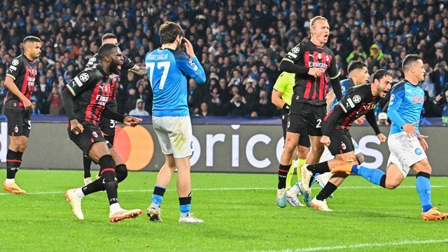 LIGA DOS CAMPEÕE SDA EUROPA. TEMPORADA 2022. 2023. QUARTAS DE FINAL. JOGO DE VOLTA. SEGUNDA PARTIDA. MILAN. ITÁLIA. CLASSIFICADO. NAPOLI. ITÁLIA. ELIMINADO. SEMIFINAIS. MILAN. ITÁLIA. CONTRA. INTERNAZAIONEL DE MILÃO. ITÁLIA. CONTRA. BENFICA. PORTUGAL.