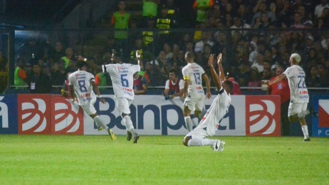 CAMPEONATO PARAENSE DE 2023. FINAL. JOGO DE VOLTA. SEGUNDA PARTIDA. ÁGUIA DE MARABÁ-PA. CAMPEÃO. REMO-PA. VICE-CAMPEÃO.