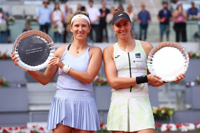 FINAL. JOGO ÚNICO. FINALD E DUPLAS. BIA HADDAD. VICTORIA AZARENKA. WTA. WOMEN'S TENNIS ASSOCIATION. ASSOÇÃO DE TÊNIS FEMININO. MADRI. ESPANHA.