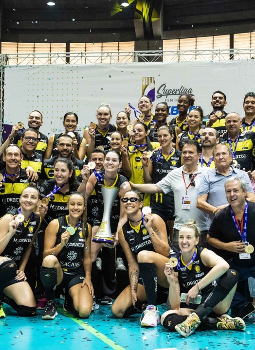 SUPERLIGA FEMININA DE VÔLEI. TEMPORADA 2022.2023. PRAIA CLUBE-MG. BICAMPEÃO. 2017/2018. 2022/2023. MINAS-MG. VICE-CAMPEÃO.