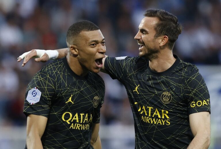 FUTEBOL EUROPEU. CAMPEONATO ESPANHOL. LA LIGA. BARCELONA. CAMPEÃO. ESPANHA. CAMPEONATO INGLÊS. PREMIER LEAGUE. MANCHESTER CITY. INGLATERRA. CAMPEÃO. CAMPEONATO ITALIANO. SÉRIE A. NAPOLI. ITÁLIA. CAMPEÃO. CAMPEONATO FRANCÊS. LIGUE 1. CAMPEONATO PORTUGUÊS. PRIMEIRA LIGA. CAMPEONATO ALEMANHA. BUNDESLIGA.