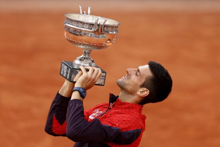 TÊNIS. FINAL. ROLAND GARROS. NOVAK DJOKOVIC. SÉRIVA. TRICAMPEÃO. CAMPEÃO. 2016.2021.2023. CASPER RUUD. NORUEGA. VICE-CAMPEÃO.