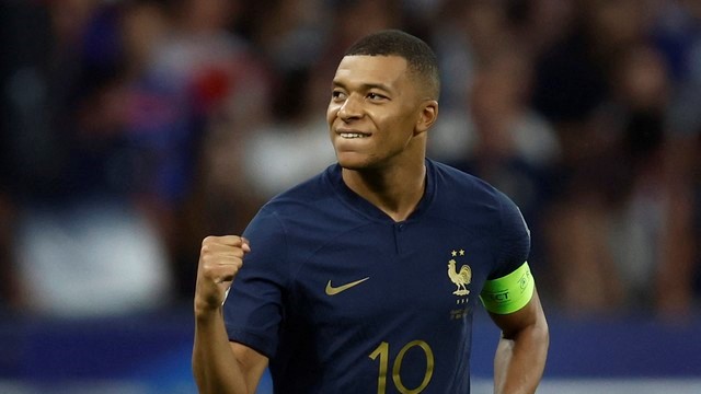 ELIMINATÓRIAS DA EUROCOPA DE 2024. PRIMEIRA FASE. QUARTA RODADA. GRUPO B. FRANÇA. GRÉCIA.