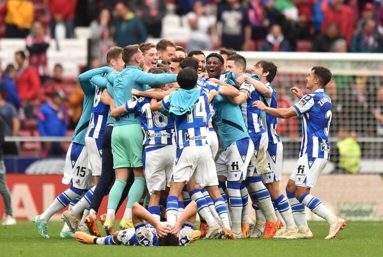 REAL SOCIEDAD. ESPANHA. CLASSIFICADO PARA LIGA DOS CAMPEÕES DA EUROPA. TEMPORADA 2023/2024.