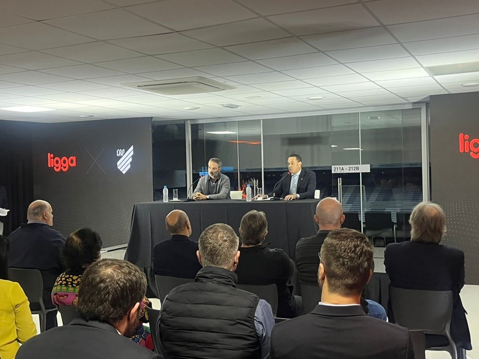 ATHLETICO-PR. ACORDO. NAMING RIGHTS.