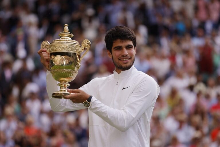 CARLOS ALCARAZ. CAMPEÃO. WIMBLEDON. TÊNIS. MÉXICO