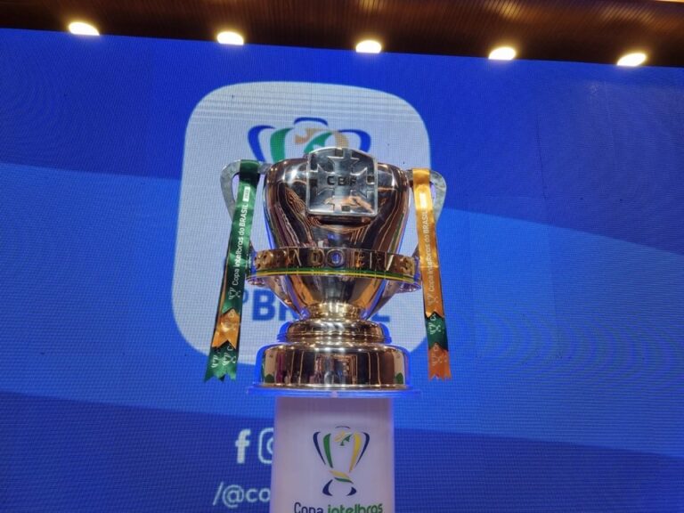 COPA DO BRASIL DE 2023. SEMIFINAL. JOGOS DE IDA. JOGOS DE VOLTA. GRÊMIO-RS. FLAMENGO-RJ. CORINTHIANS-SP. SÃO PAULO-SP.