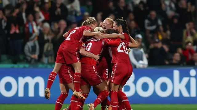COPA DO MUNDO DE FUTEBOL FEMININO DE 2023. PRIMEIRA FASE. PRIMEIRA RODADA. DINAMARCA. CHINA.