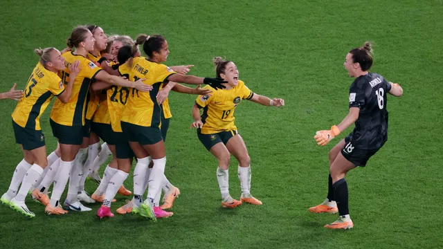 COPA DO MUNDO DE FUTEBOL FEMININO DE 2023. QUARTAS DE FINAL. JOGO ÚNICO. PARTIDA ÚNICA. AUSTRÁLIA. CLASSIFICADA. FRANÇA. ELIMINADA. SEMIFINAL. JOGO ÚNICO. PARTIDA ÚNICA. AUSTRÁLIA. CONTRA. INGLATERRA. OU. COLÔMBIA.