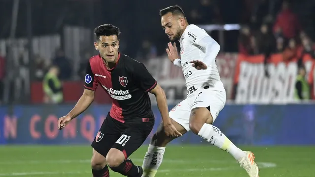 COPA SUL-AMERICANA DE FUTEBOL DE 2023. OITAVAS DE FINAL. JOGO DE VOLTA. SEGUNDA PARTIDA. CORINTHIANS-SP. BRASIL. CLASSIFICADO. NEWELL'S OLD BOYS. ARGENTINA. ELIMINADO. QUARTAS DE FINAL. JOGO DE IDA. JOGO DE VOLTA. PRIMEIRA PARTIDA. SEGUNDA PARTIDA. CORINTHIANS-SP. BRASIL. CONTRA. ESTUDIANTES DE LA PLATA. ARGENTINA. OU. GOIÁS-GO. BRASIL.