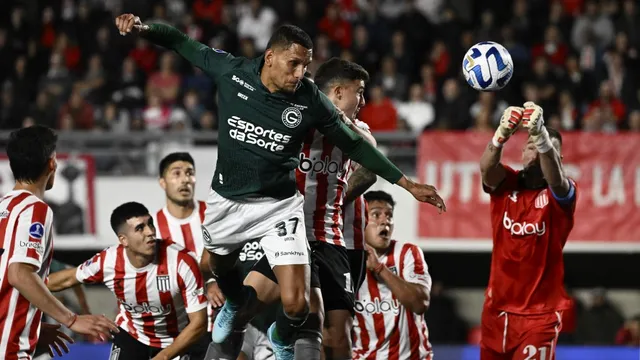 COPA SUL-AMERIVANA DE 2023. OITAVAS DE FINAL. PRIMEIRO JOGO. JOGO DE IDA. PARTIDA DE IDA. ESTUDIANTES DE LA PLATA. ARGENTINA. GOIÁS-GO. BRASIL.