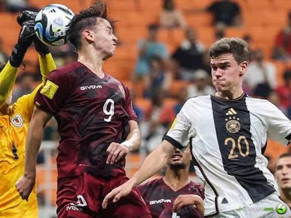 COPA DO MUNDO DE FUTEBOL SUB-17 DE 2023. INDONÉSIA. PRIMEIRA FASE. FASE DE GRUPOS. GRUPO F. TERCEIRA RODADA. ALEMANHA. PRIMEIRO LUGAR. 9 PONTOS. CLASSIFICADO. MÉXICO. SEGUNDO LUGAR. 4 PONTOS. 1 VITÓRIA. +2 GOLS DE SALDO. CLASSIFICADO. VENEZUELA. TERCEIRO LUGAR. 4 PONTOS. CLASSIFICADO. 1 VITÓRIA. 0 GOL DE SALDO. NOVA ZELÂNDIA. QUARTO LUGAR. 0 PONTO. ELIMINADO.