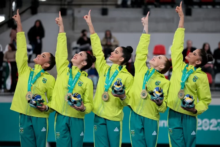 BRASIL. MEDALHA DE OUTO. PAN AMERICANO. SANTIAGO. CHILE. GINÁSTICA RÍTMICA.
