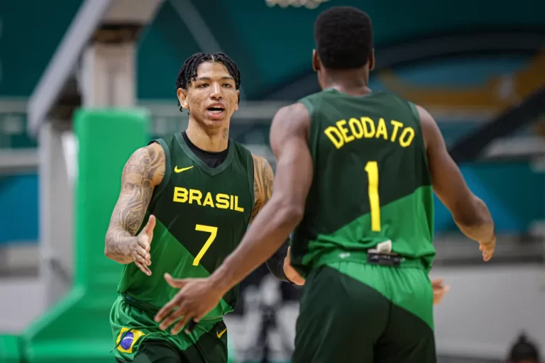 BASQUETE. FOCO EM PARIS. JOGOS OLÍMPICOS. PRÉ-OLÍMPICO. BRASIL. CAMARÕES. MONTENEGRO. RIEGA. LITUÂNIA.