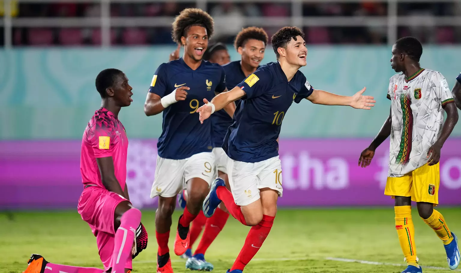 COPA DO MUNDO DE FUTEBOL SUB-17 D E2023. SEMIFINAL. JOGO ÚNICO. PARTIDA ÚNICA. FRANÇA. CLASSIFICADA. MALI. ELIMINADO. DECISÃO DO TERCEIRO LUGAR. QUARTO LUGAR. JOGO ÚNICO. PARTIDA ÚNICA. ARGENTINA. CONTRA MALI. FINAL. JOGO ÚNICO. PARTIDA ÚNICA.ALEMANHA CONTRA FRANÇA.