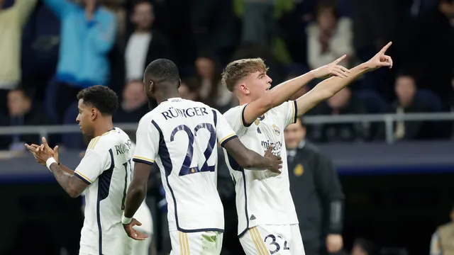 LIGA DOS CAMPEÕES DA EUROPA. TEMPORADA 2023. 2024. FASE DE GRUPOS, GRUPO C. QUINTA RODADA. REAL MADRID. ESPANHA. CLASSIFICADO PARA AS OITAVAS DE FINAL. NAPOLI. ITÁLIA.