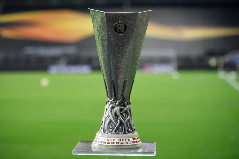 LIGA EUROPA. TEMPORADA 2023.2024. SORTEIO DOS PLAYS OFFS DAS OITAVAS DE FINAL.