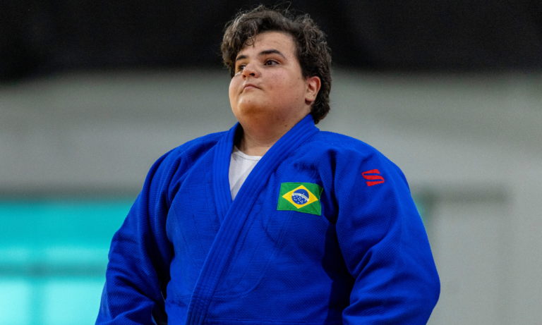 JUDÔ. PARALÍMPICO. REBECA SILVA. BRASIL. CPB. COMITÊ PARALÍMPICO BRASILEIRO.
