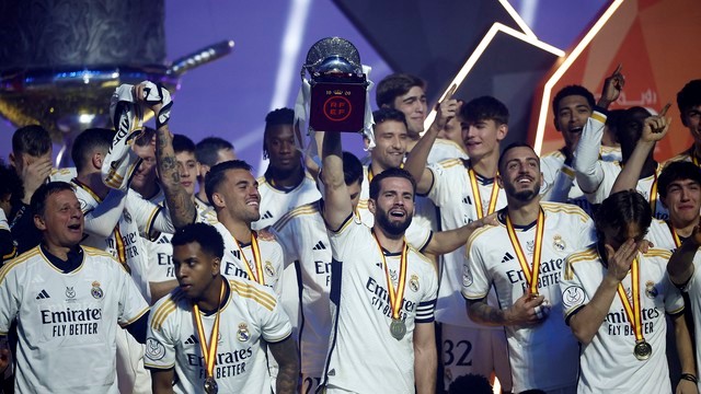 SUPERCOPA DA ESPANHA. ARÁBIA SAUDITA. REAL MADRID. ESPANHA. CAMPEÃO. TREZE VEZES. TRIDECACAMPEÃO. BARCELONA. ESPANHA. VICE-CAMPEÃO.