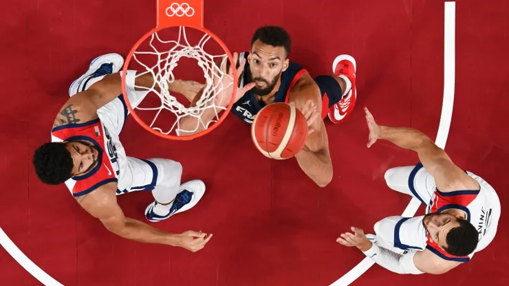 BASQUETE MASCULINO. BASQUETE FEMININO. JOGOS DE OLÍMPICOS. PARIS. FRANÇA. 2024.