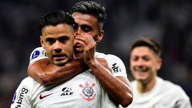 COPA SUL-AMERICANA DE 2024. FASE DE GRUPOS. GRUPO F. SEGUNDA RODADA. CORINTHIANS-SP. BRASIL. NACIONAL. PARAGUAI.