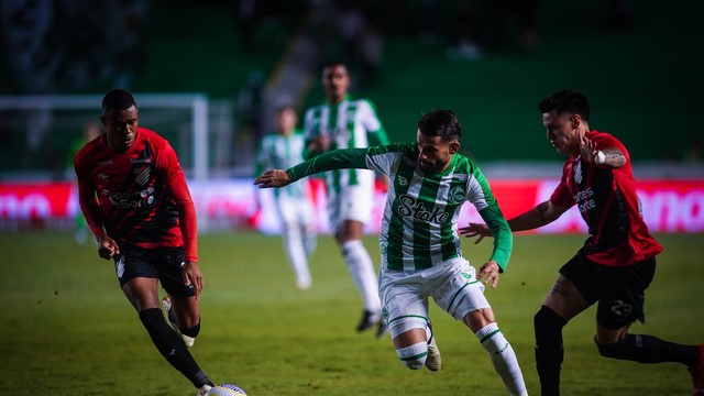 CAMPEONATO BRASLEIRO DA SÉRIE A DE 2024. PRIMEIRA FASE. QUARTA RODADA. ATHLETCO-PR. JUVENTUDE-RS.